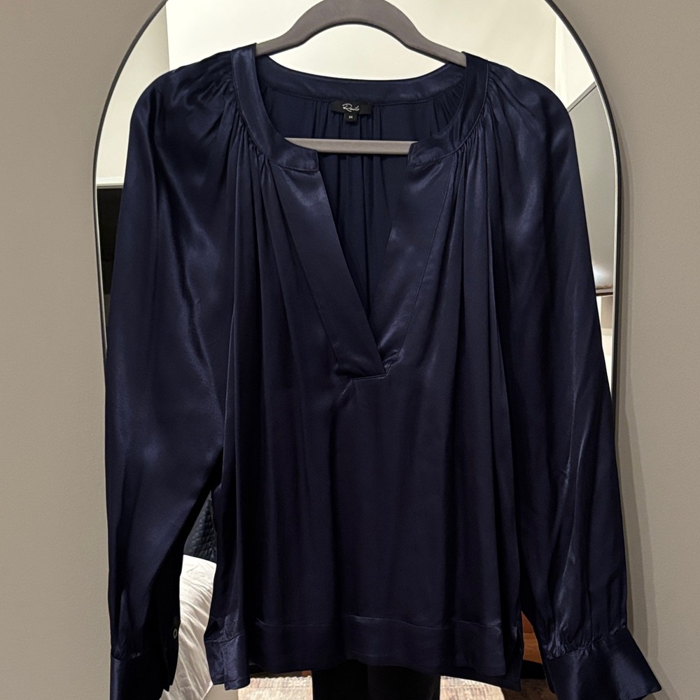 Rails Navy silk blouse. Size M